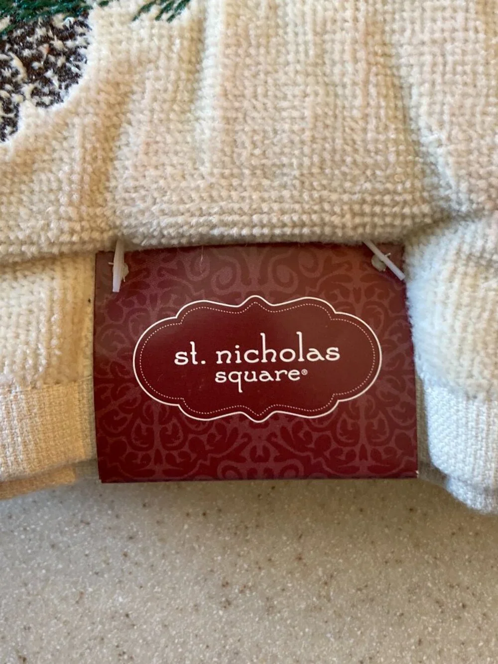 NWT St. Nicholas Hand Towels 4 pc. Set - Holiday Theme Snowmen 